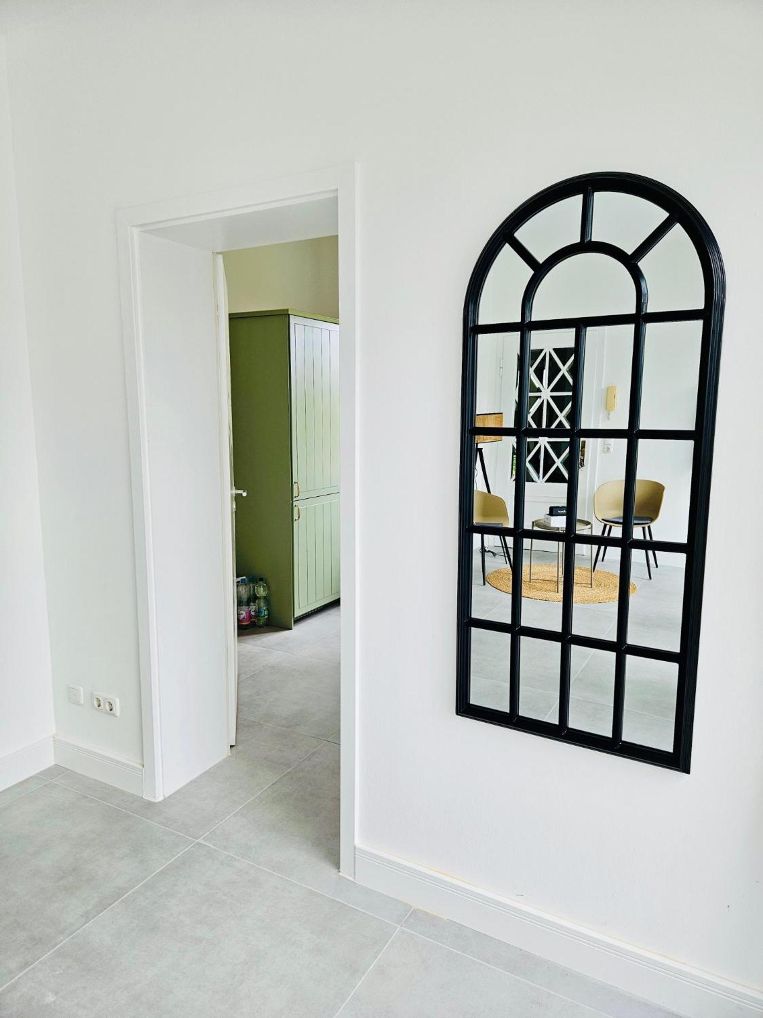 Luxusapartment Im Dichterviertel *garten*parkplatz*wifi* Erfurt